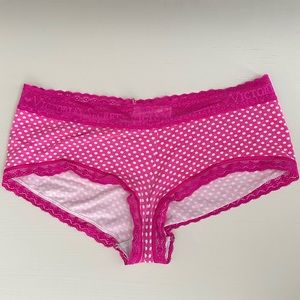 VICTORIA’S SECRET Boy Short Panty